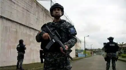 Reportan riña entre pandillas en cárcel de Ecuador; hay 13 muertos