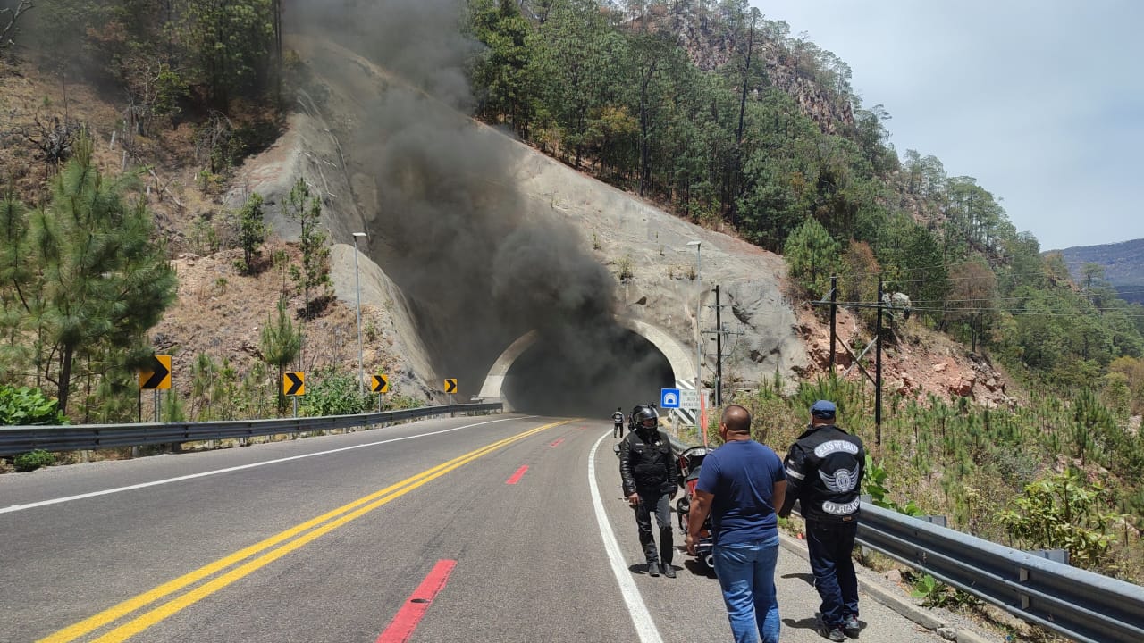 Se complica entrar para combatir incendio en el “Tramo del terror”