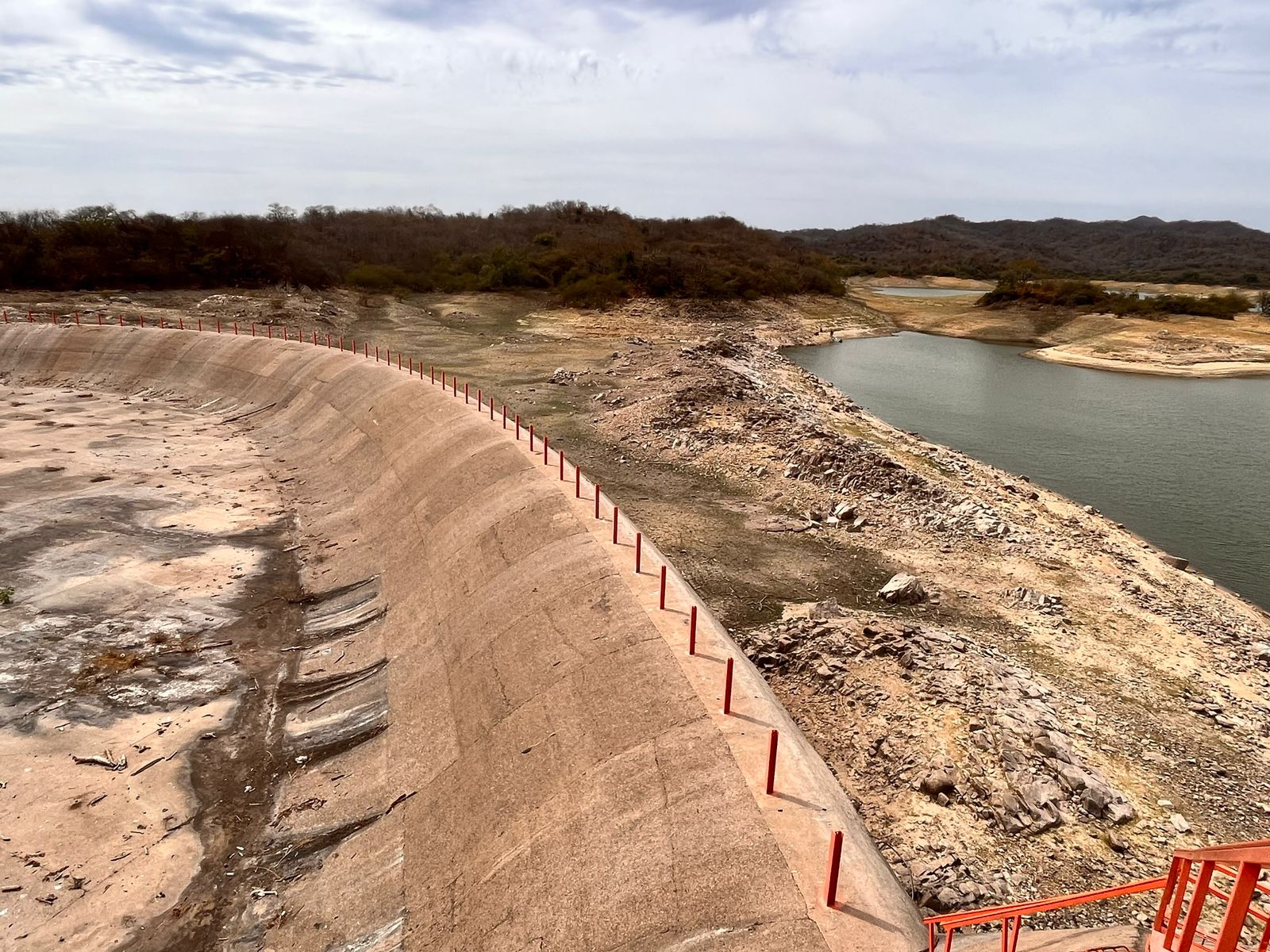 Gota a gota el agua se agota ¡Así comienza a verse la sequía en Sinaloa!