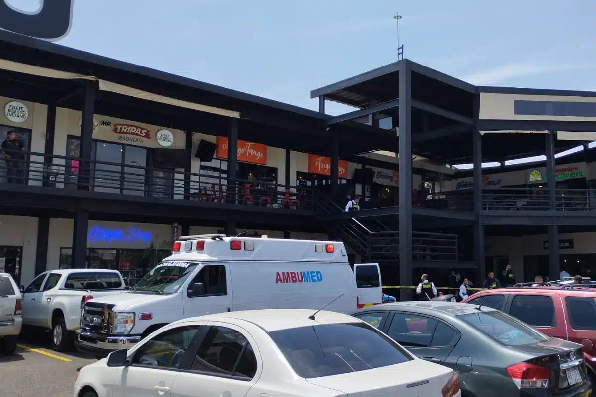 ¡Terror en Morelia! Fuerte tiroteo deja saldo de cinco personas baleadas en centro comercial