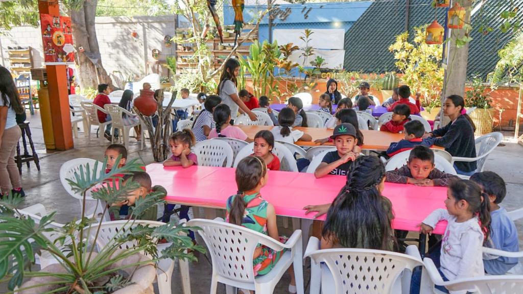 Verifican Save The Children y Bienestar, comedores comunitarios de jornaleros indígenas en Ahome 
