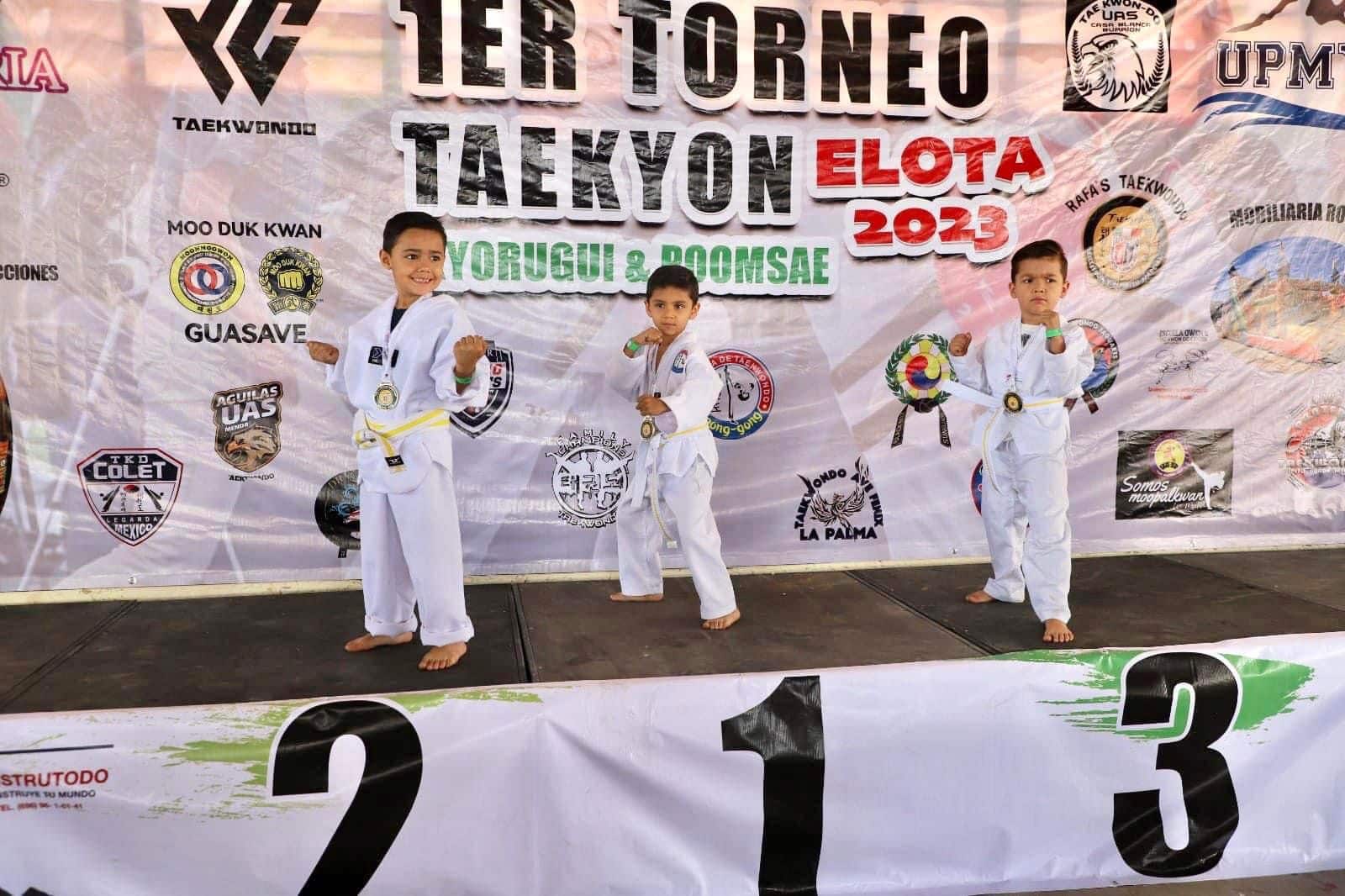 ¡Acción en el tatami! Inauguran magno evento de taekwondo en La Cruz de Elota 