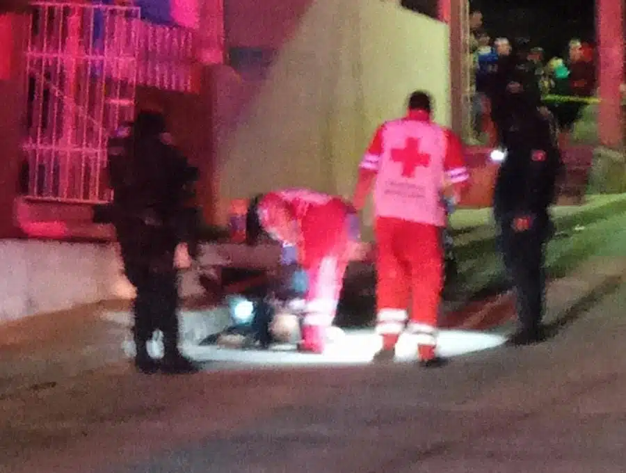 Tras ataque a balazos, asesinan a motociclista en la Rafael Buelna de Culiacán 