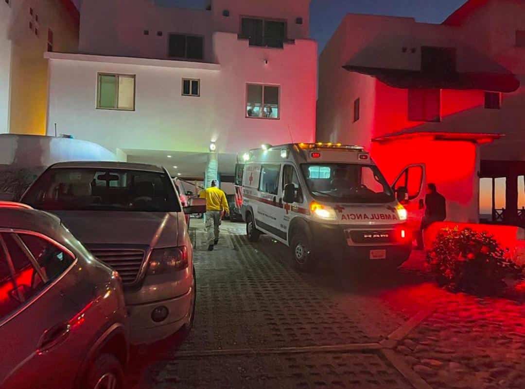 Derrumbe de una terraza deja tres personas con lesiones en Nuevo Altata, Navolato