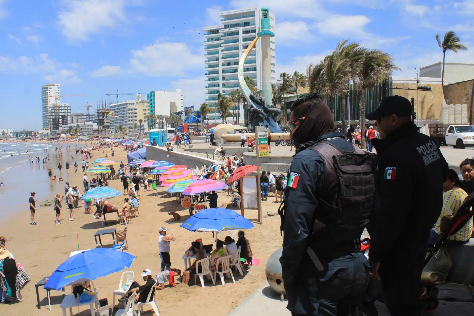 ¡Buena afluencia! Unas 39 mil personas visitaron desde la Isla de la Piedra a Cerritos, en Mazatlán