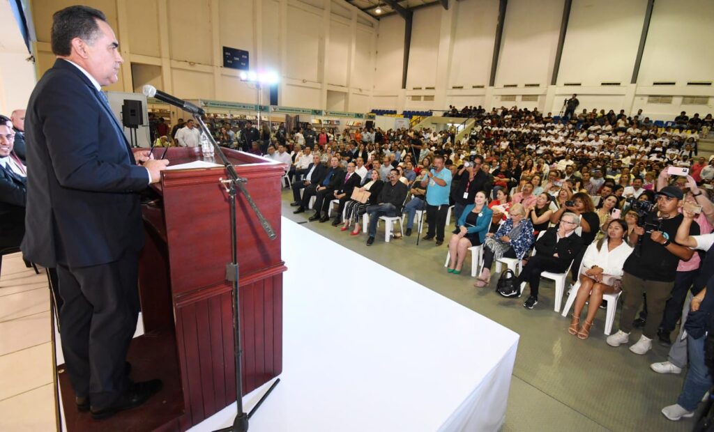 Los números y la calidad de la FeliUAS van en aumento, afirma Madueña Molina