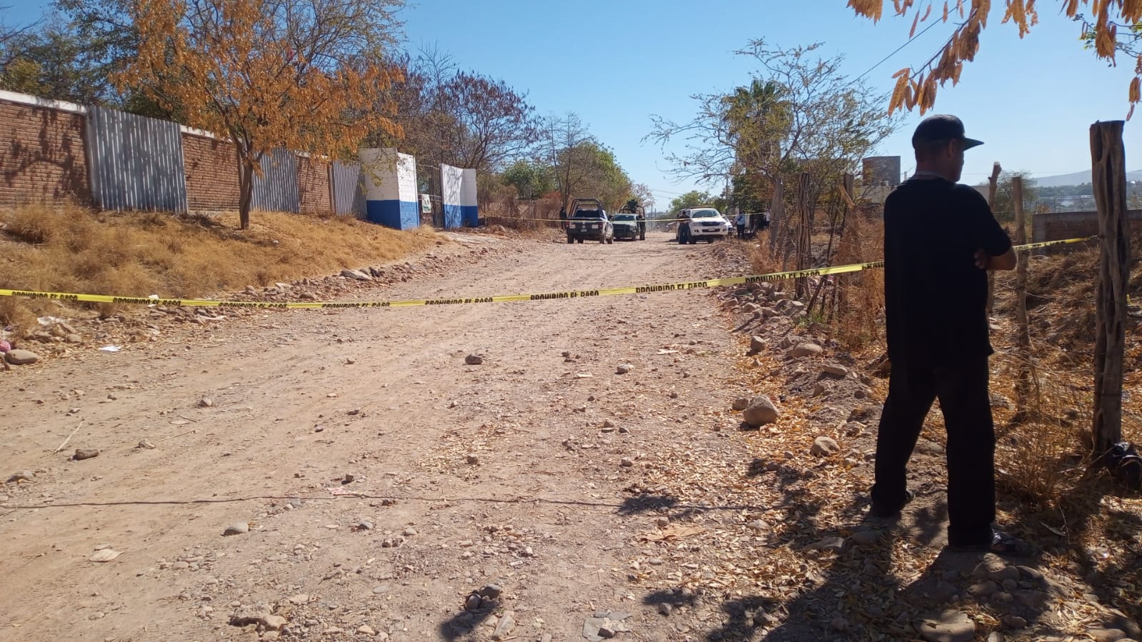 ¡Después de seis días! Identifican a hombre asesinado y  encobijado en la Adolfo López Mateos, Culiacán 