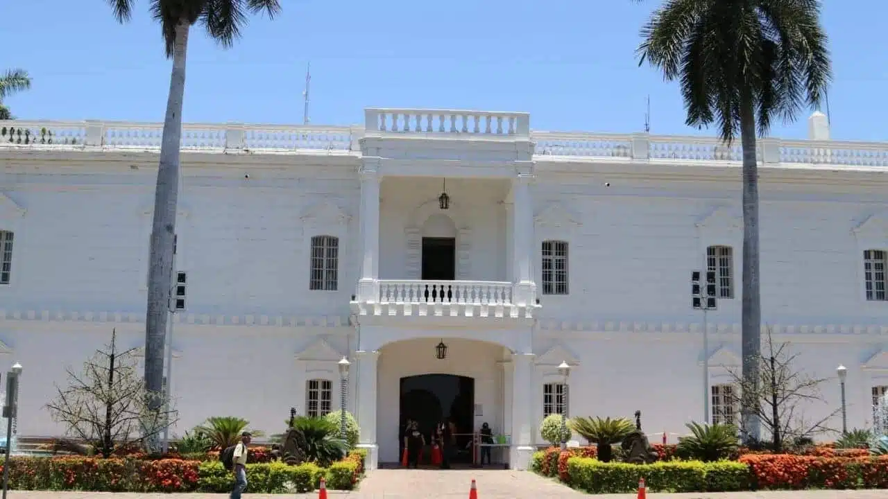 Ayuntamiento de Culiacán seguirá con sus puertas abiertas durante este periodo vacacional.
