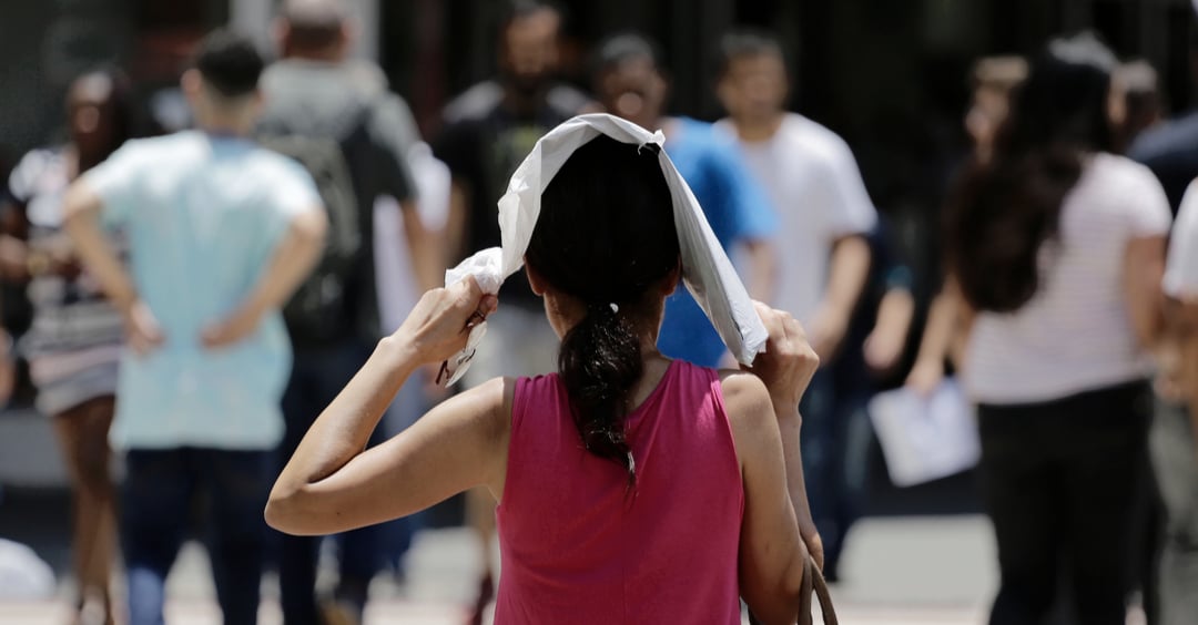 Altas temperaturas azotan Sinaloa; algunos municipios superan los 35 grados