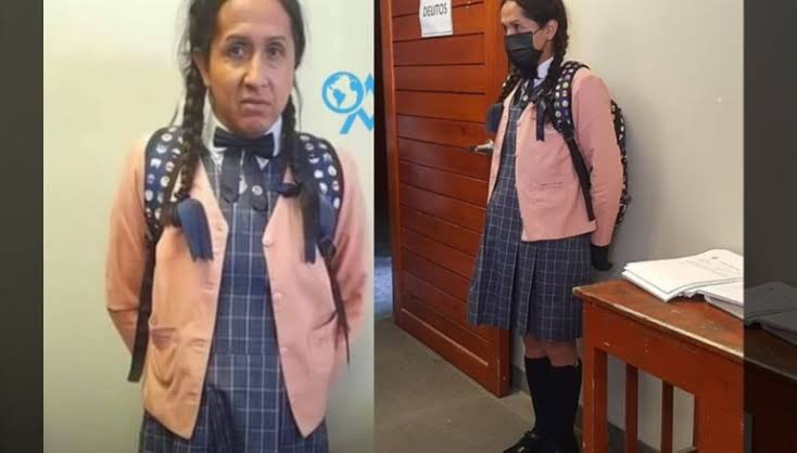 ¡Desagradable! Capturan a hombre vestido como alumna de un colegio; quería tomar fotos indebidas