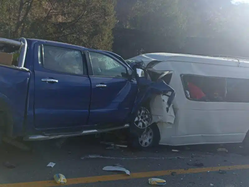 ¡Tragedia dominical! Mueren 13 personas en accidente carretero sobre autopista de Oaxaca