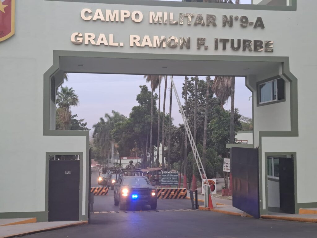 300 elementos del Ejército Mexicano llegan a Culiacán