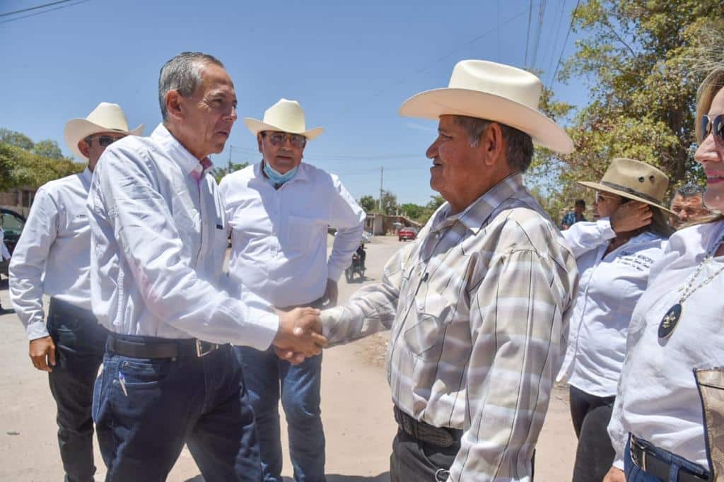 Rehabilitación de drenaje sanitario en 1 de mayo, Ahome
