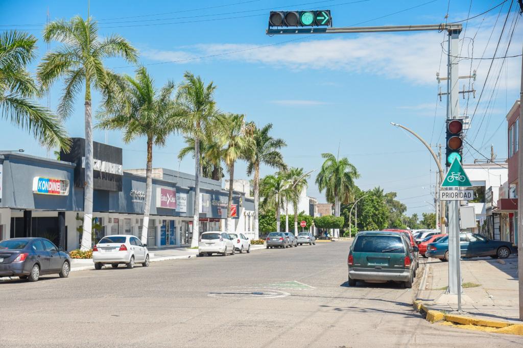 Nuevos semáforos en Los Mochis