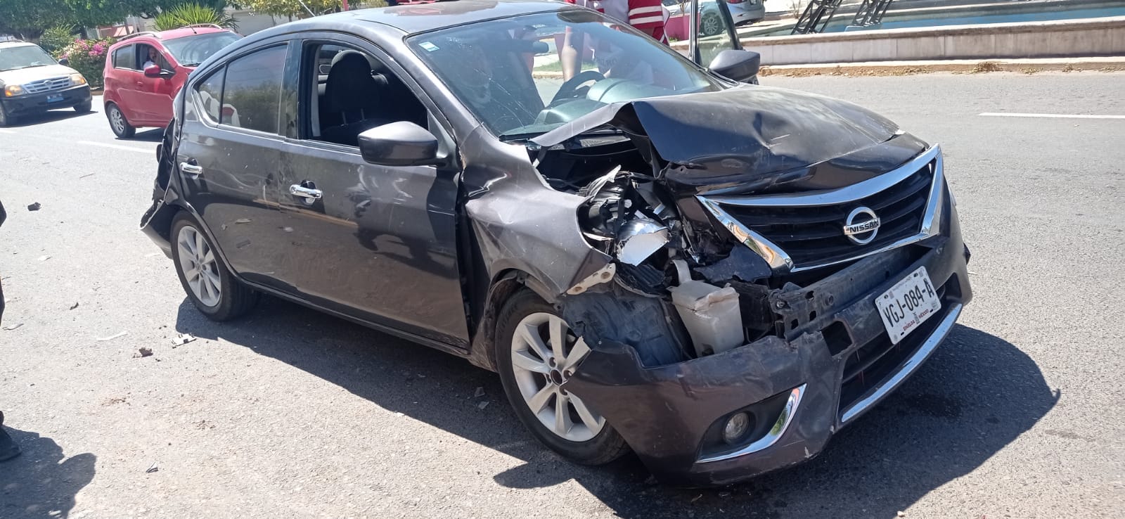 Choque con urbano deja dos lesionados en Guasave