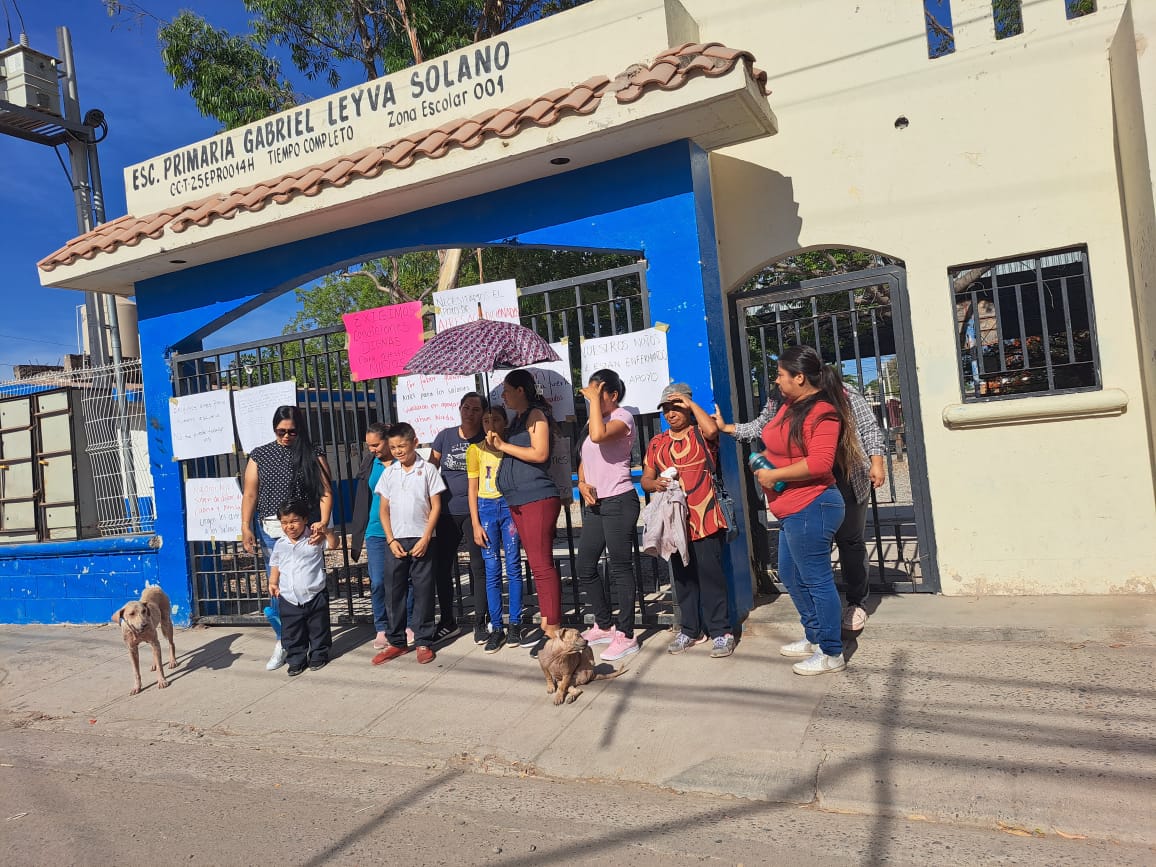 Llegarán aires acondicionados a una de las escuelas que bloquearon LA carretera al 20 de Noviembre