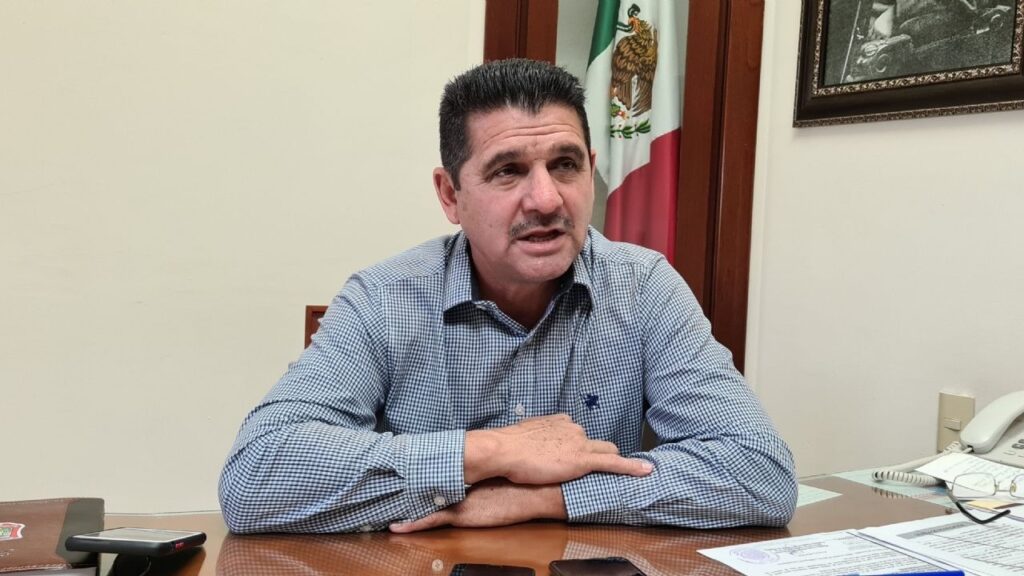 Alcalde Armando Camacho Aguilar