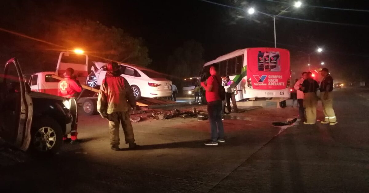 Dos Aparatosos Accidentes De Tránsito Dejan Siete Lesionados En El Municipio De Ahome Línea 4429