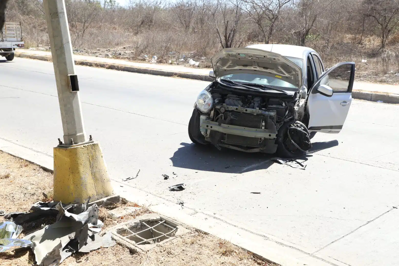 Accidente Choque March Nissan Mazatlán