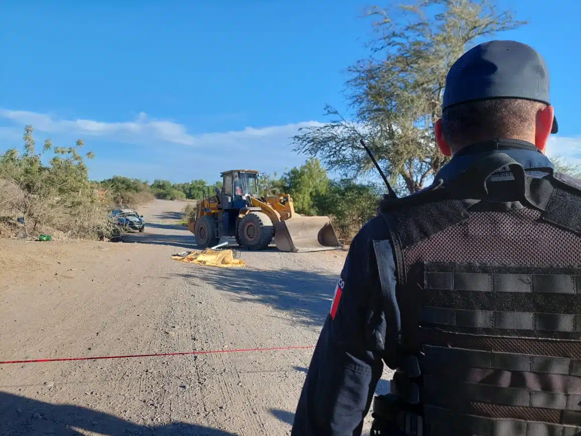 Régulo murió al estrellarse contra una máquina de construcción en Guasave