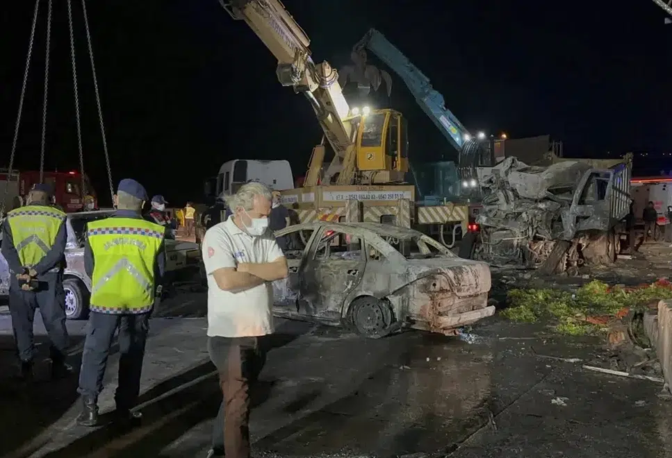 Accidente vial en Turquía deja 12 víctimas mortales y varios lesionados de gravedad