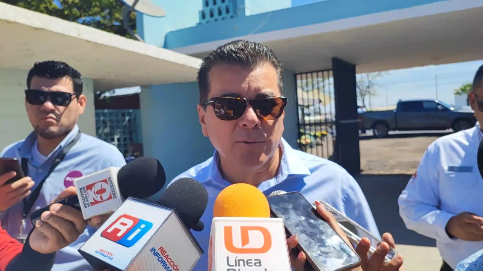 Alcalde de Mazatlán llama a no causar disgustos a las mamás en su día