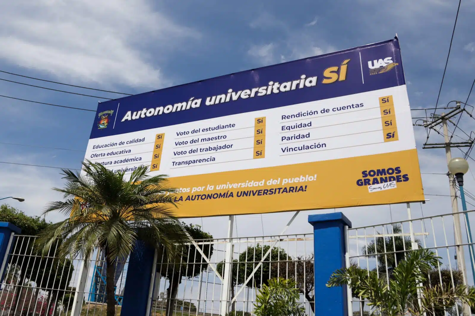 Autonomía universitaria UAS