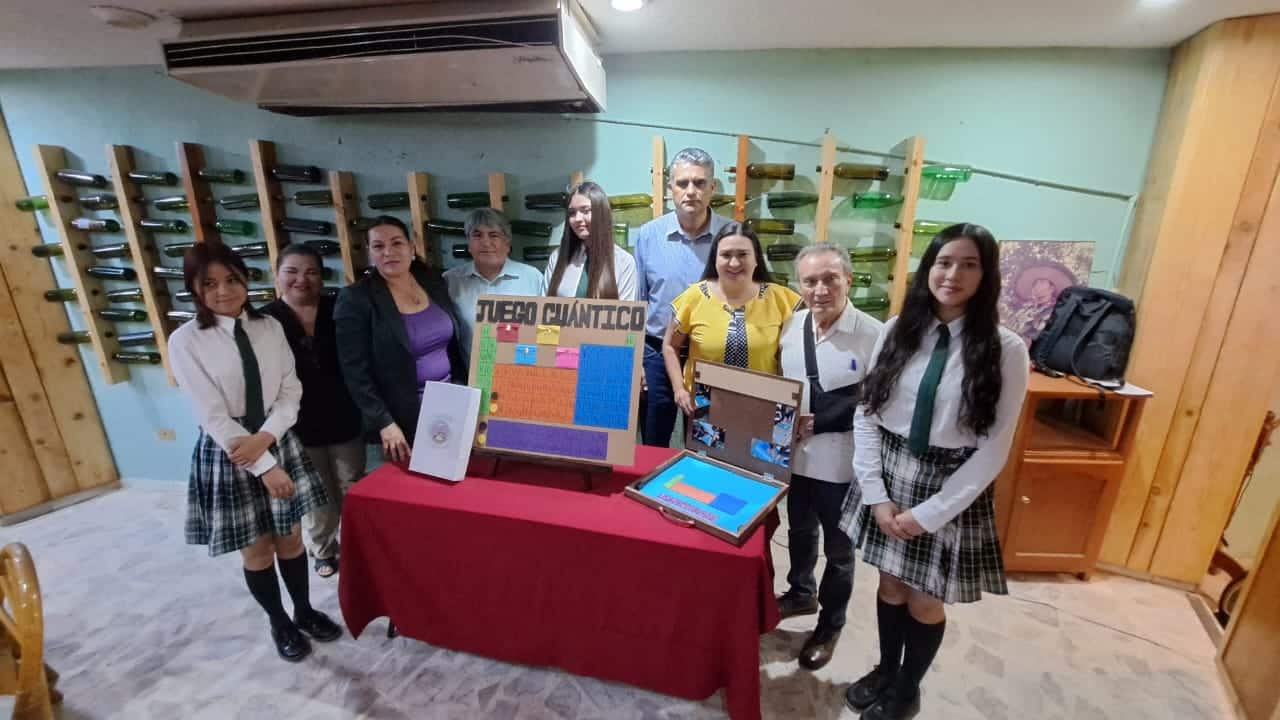 ¡Irónicamente! No entender un tema de química las llevó a ganar Feria Nacional de Ciencias