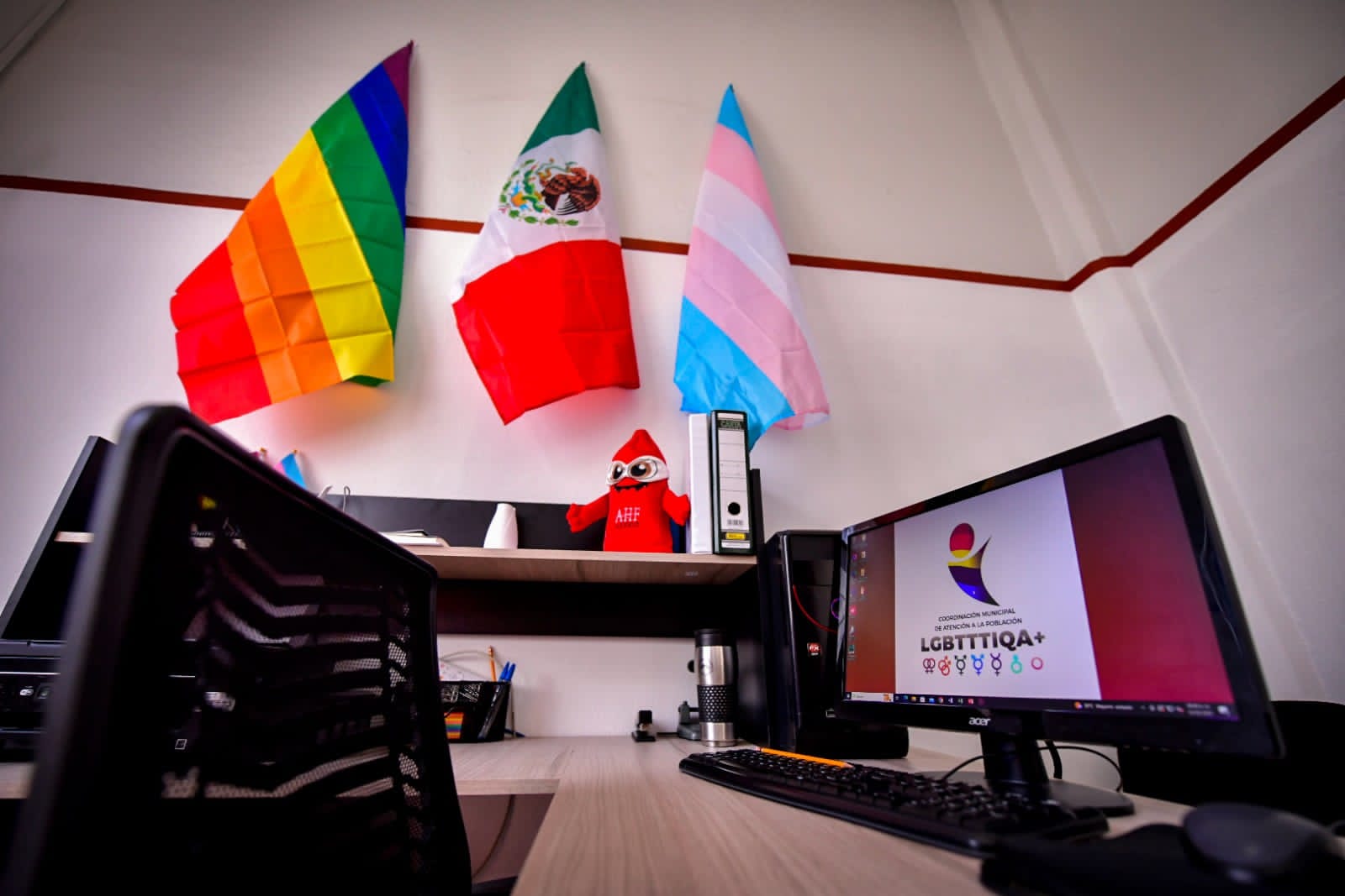 Coordinación de Atención a la Población LGBT
