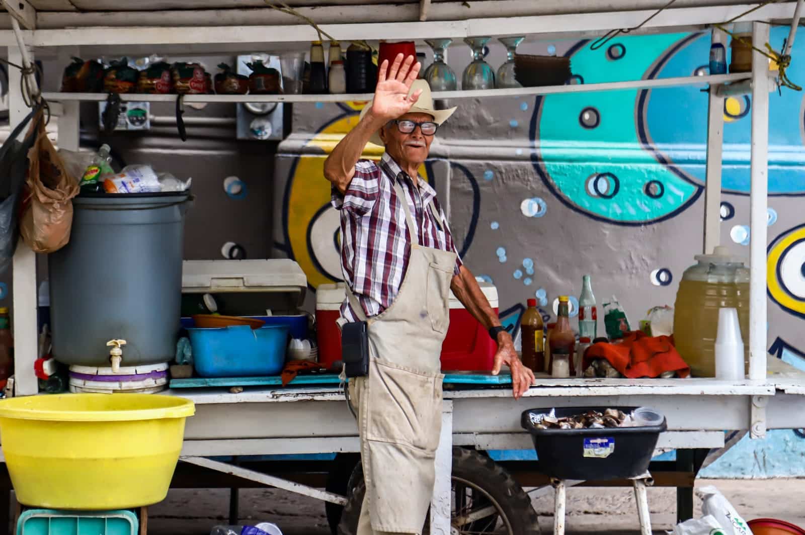 Don Robert, marisquero en Culiacán