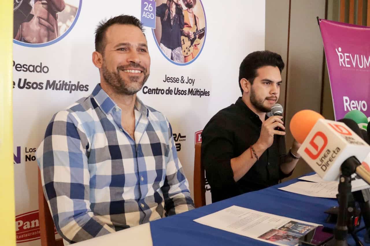 Jerónimo Aldana y Roberto Torres, Revum Producciones