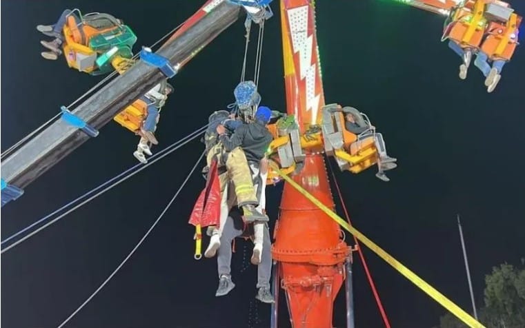 Juego mecánico en Metepec