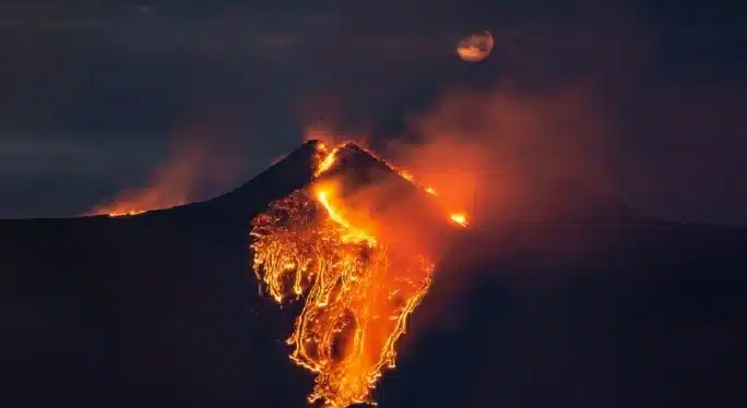 Monte Etna erupción