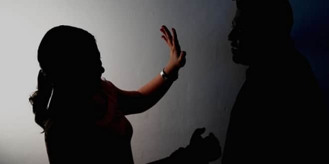 Violencia a la mujer