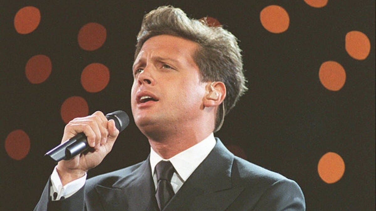 Teoría Luis Miguel