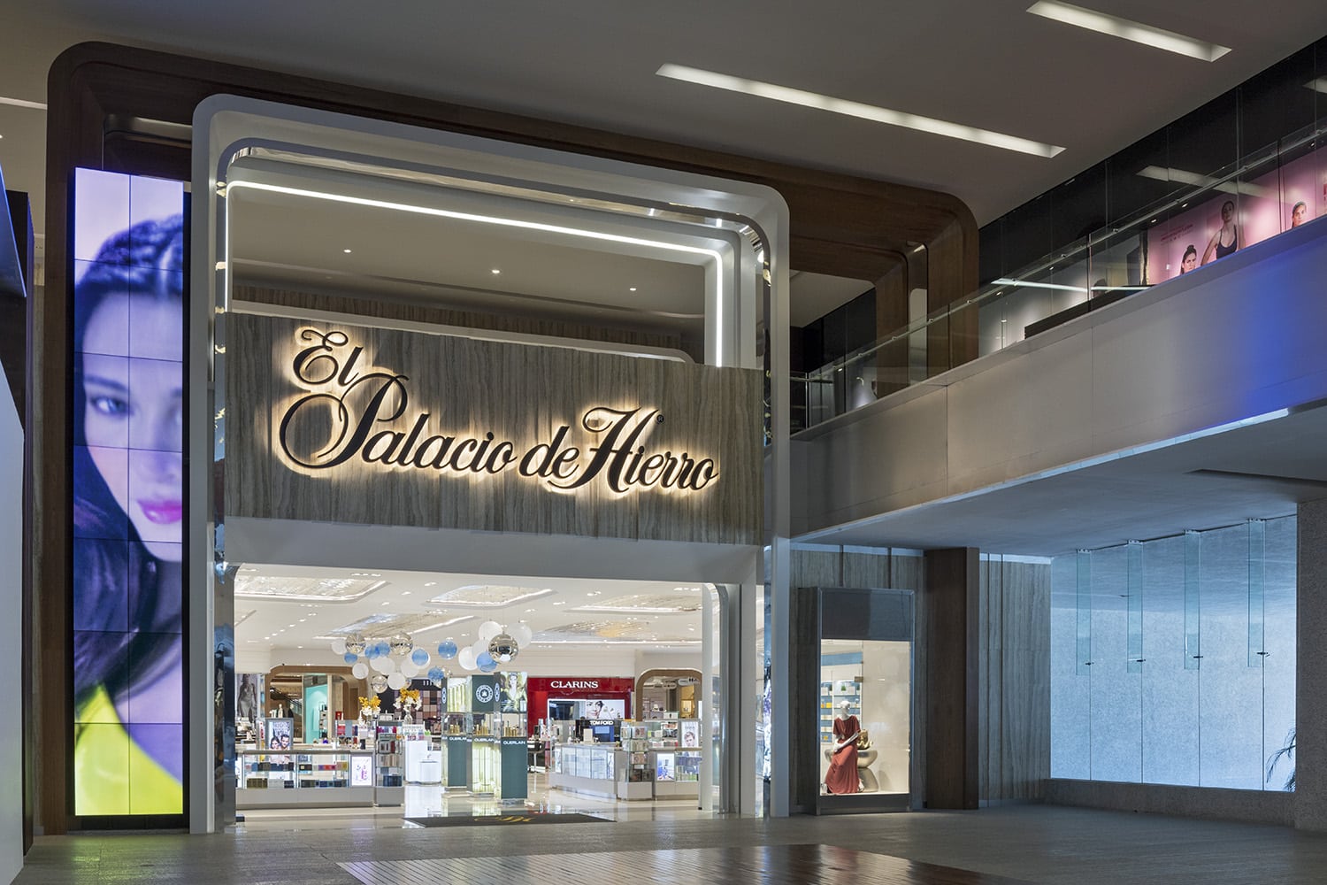 Van contra El Palacio de Hierro, ¡por no cumplir ofertas, cancelaciones o nula entrega de compras!
