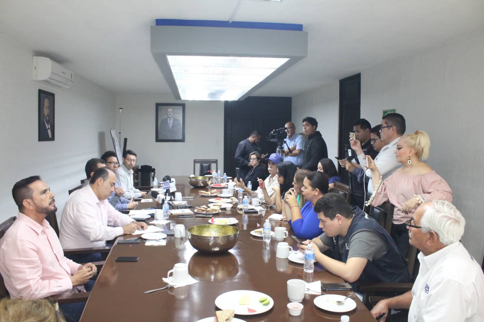 Acuerdan Fonacot y Canaco Mazatlán beneficios para trabajadores