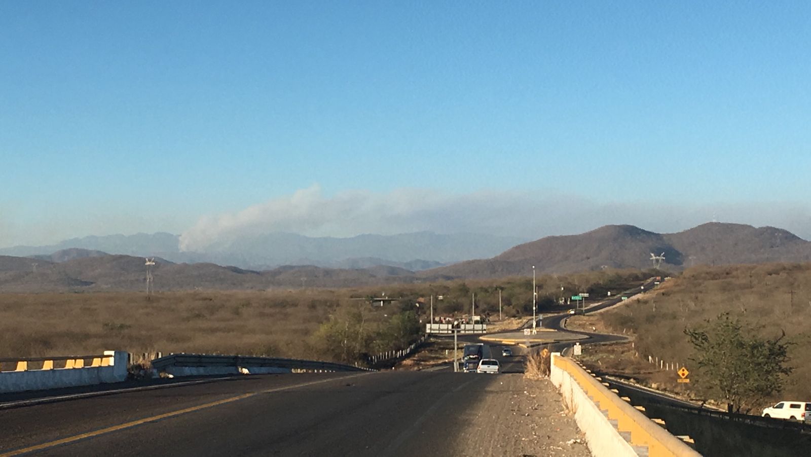 ¡No cesan! Reportan incendio sin control en sierra de Malpica, Concordia; tiene tres días ardiendo
