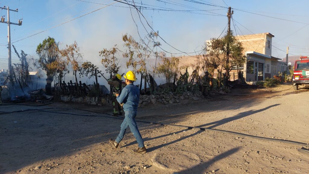 ¡No quedó nada! Fuerte explosión "desaparece" vivienda en Valles del Ejido, Mazatlán