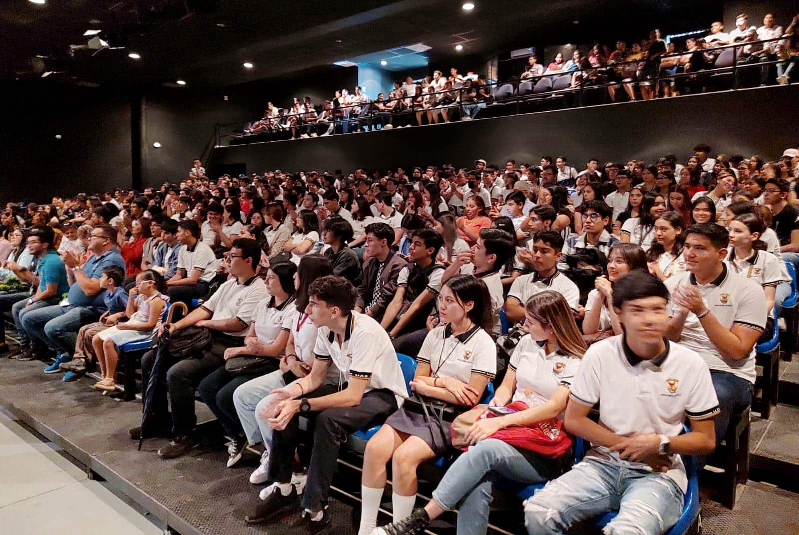El Festival Cultural de la UAS lleva a mazatlecos hasta China con espectáculo circense
