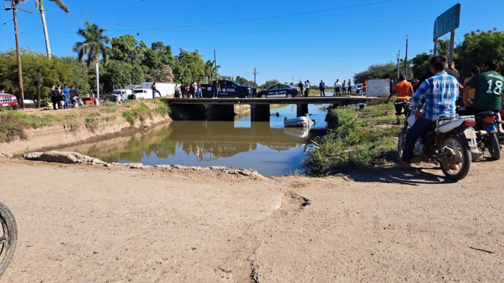 ¡Mañana accidentada! Fallecen dos hombres en "canalazo" en el poblado Otameto Navolato