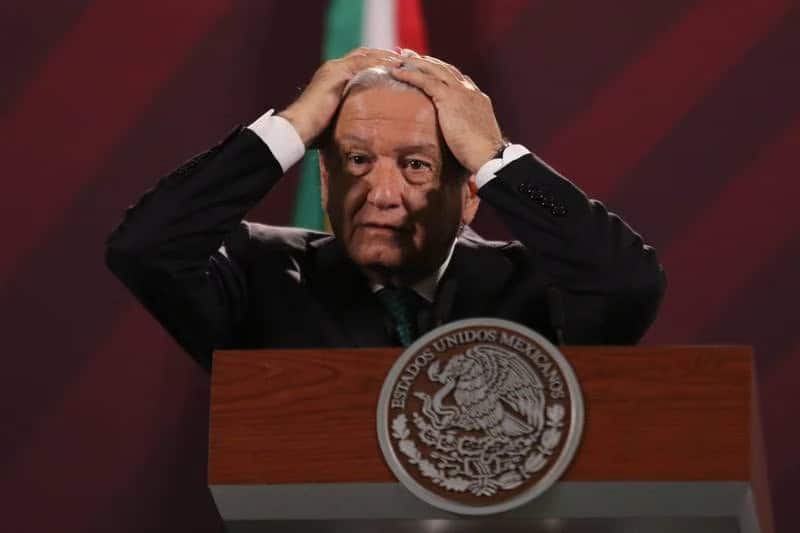 Congreso de Perú aprueba la declaración de AMLO como 