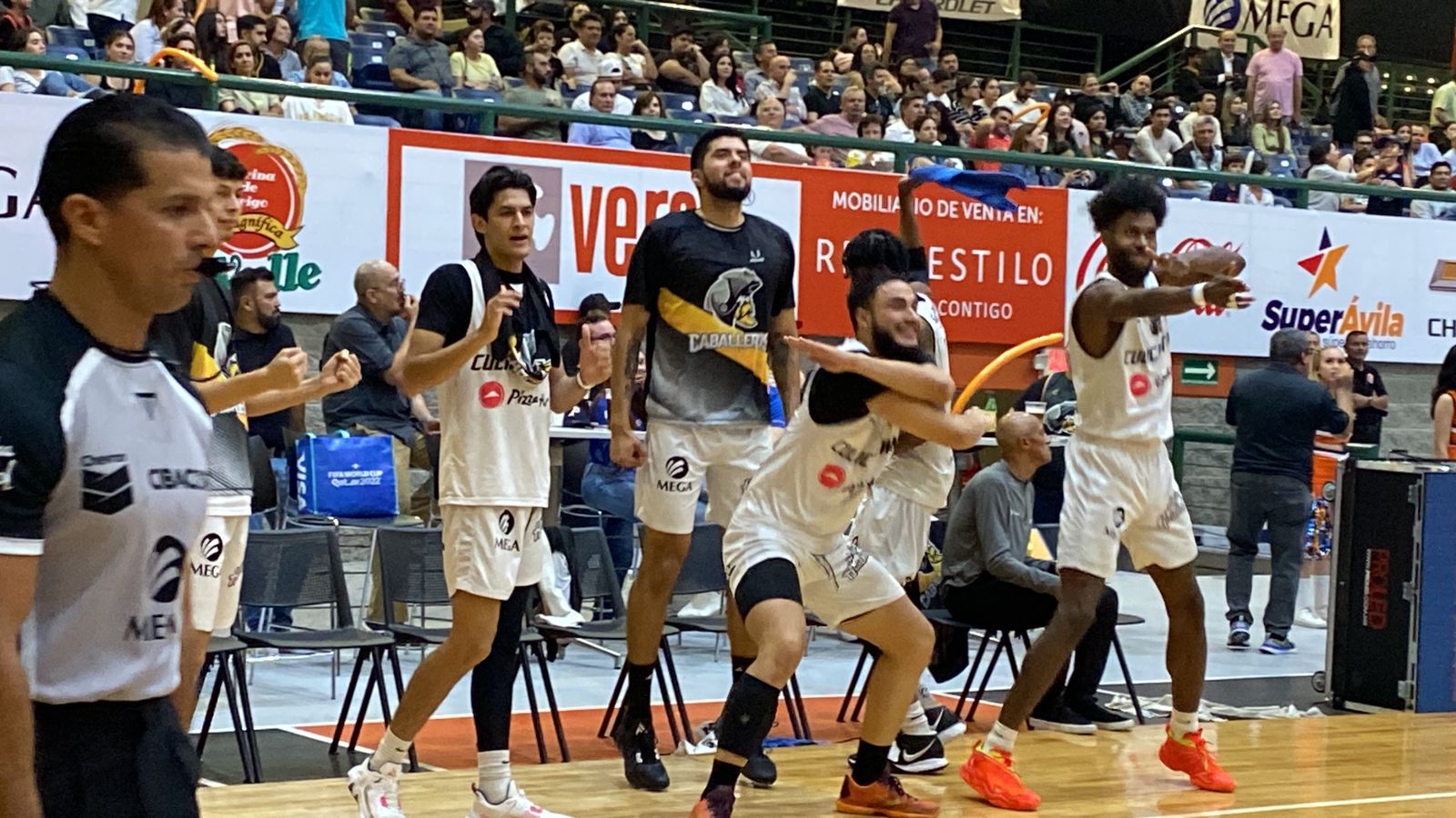 ¡En doble tiempo extra! Caballeros elimina a Pioneros y avanzan a semifinales