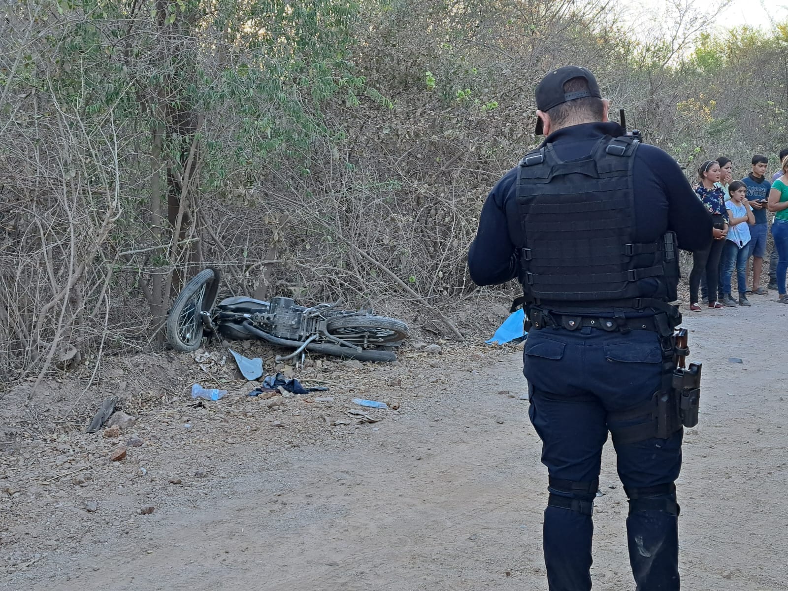 Trascendió que tras el accidente, el conductor del vehículo todo terreno escapó del lugar