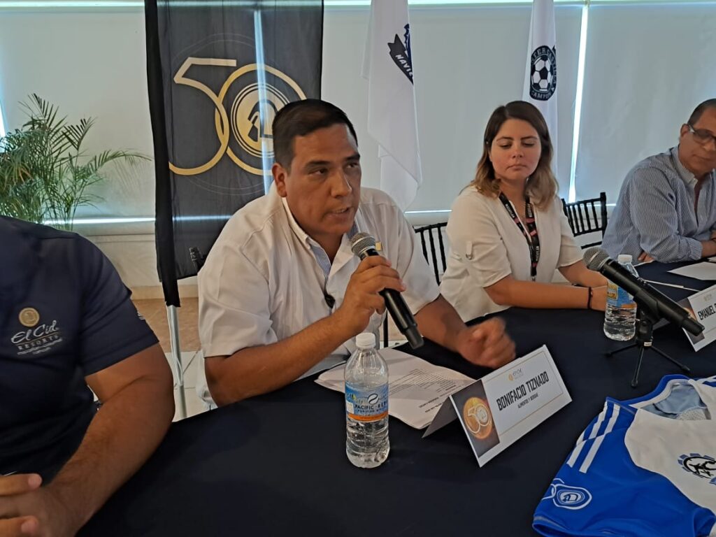 Torneo Intramuros de Futbol Siete de Hotel Cid Resorts en Mazatlán