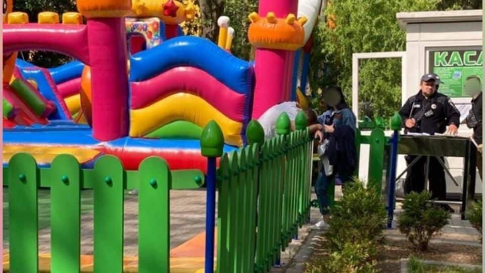 niña se ahorca en parque de diversiones