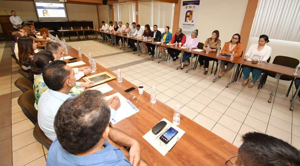 Busca UAS fortalecer vínculos entre la educación y el sector productivo