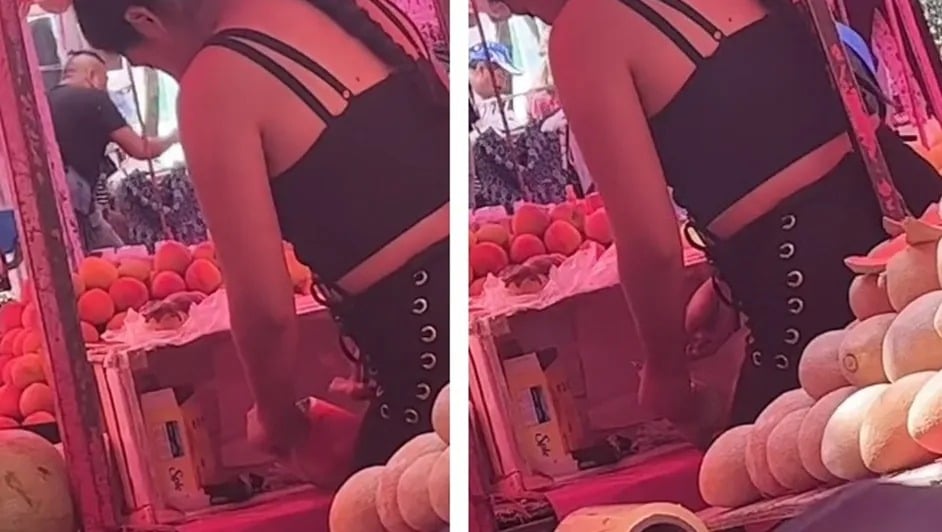 Así exhibieron a una vendedora endulzando fruta en un tianguis