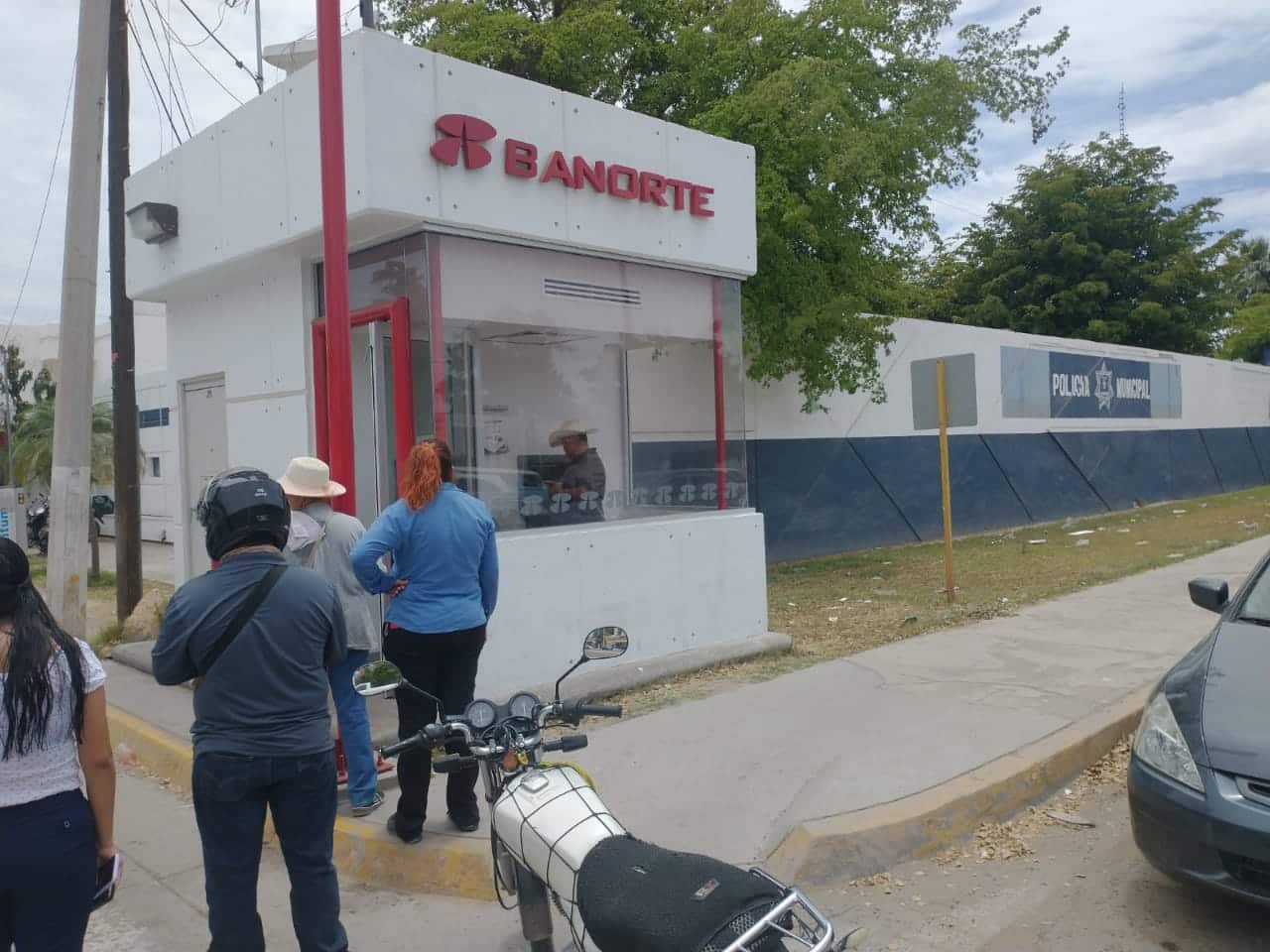 ¡Que no te pase lo que a María! No retires tu pensión Bienestar en Banorte, Bancoppel o Banco Azteca