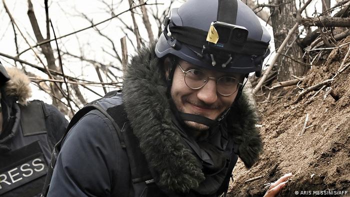 ¡Tenía 32 años! Asesinan a periodista en Ucrania, en medio de un bombardeo